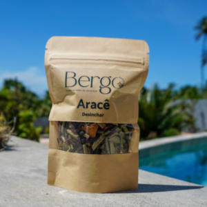 alt="cha para desinchar Arace com hibisco cavalinha sabugueiro e casca de laranja Bergo Botica"