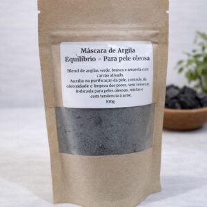 alt="máscara de argila pele oleosa carvao ativado Bergo Botica natural"