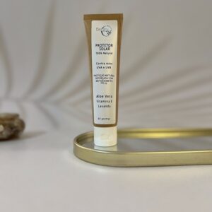 alt="protetor solar natural FPS 25 Bergo Botica com aloe vera oxido de zinco karite e lavanda francesa"